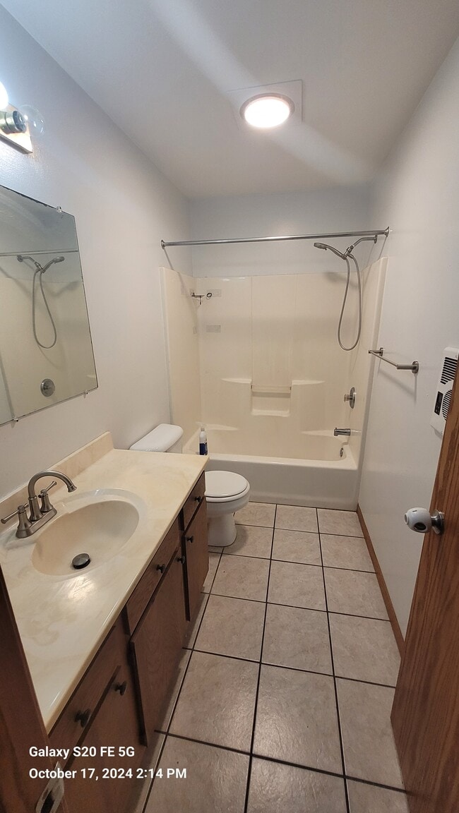Bathroom - 309 Ash Ct Unit A
