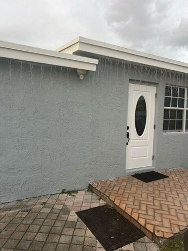 Photo - 5715 Cinnamon Dr