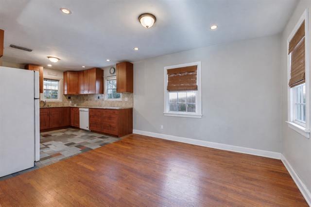 Photo - 4527 Capitol Ave