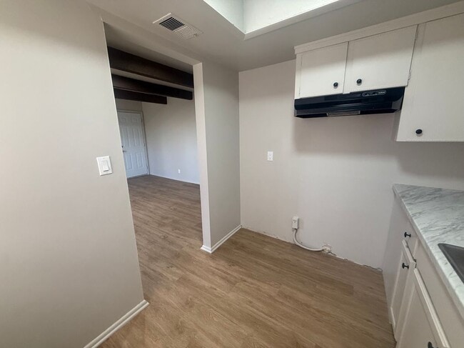 Photo - 8144 Troost Ave