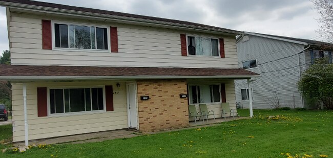 Building Photo - 755 Akron Blvd Rental