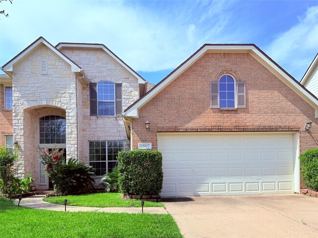 Building Photo - 13907 Normandy Ct Rental