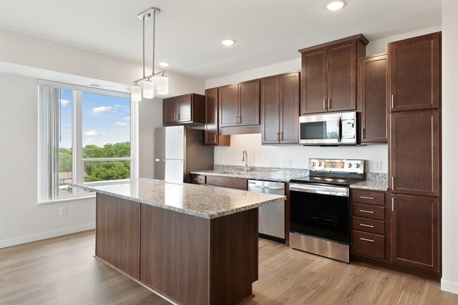 Sonder Point 50+ Apartments