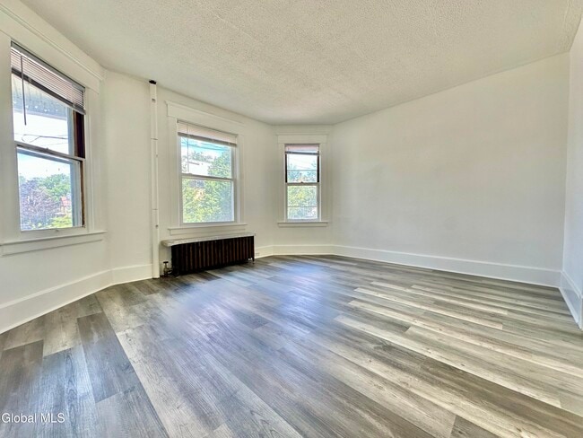 Photo - 1346 Stanford St Unit 1