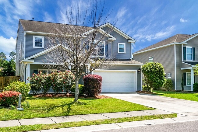 Photo - Comfortable Living, 4 BR 2.5 BA Home, Two Car Garage