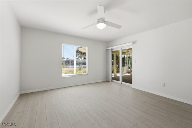 Photo - 1235 Par View Dr