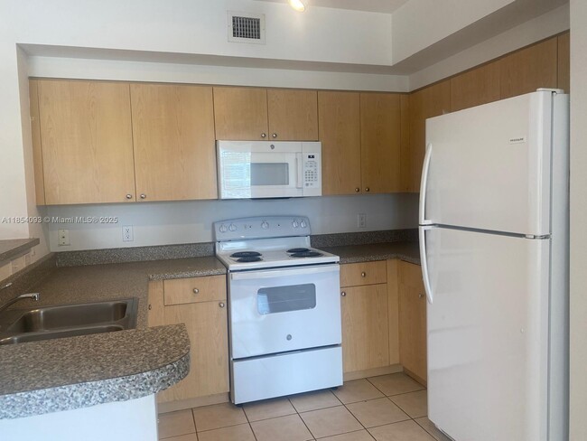 Photo - 8070 N Nob Hill Rd Unit 305