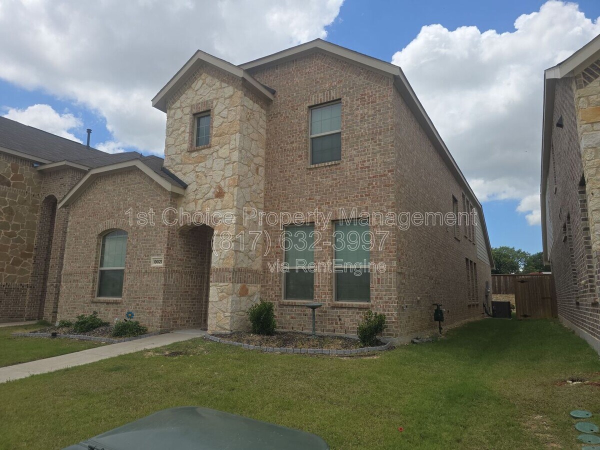 Photo - 10021 Elkhorn Dr