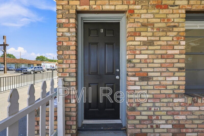 Photo - 1515 N Carson St Unit 6