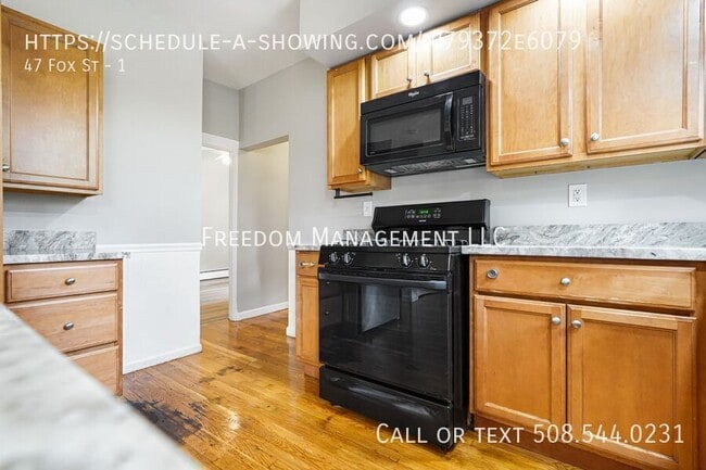 Building Photo - 47 Fox St Unit 1