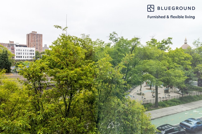 Photo - 227 S 4th St Unidad FL4-ID1866