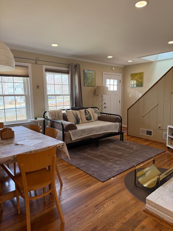 Photo - 407 Calvin Ln