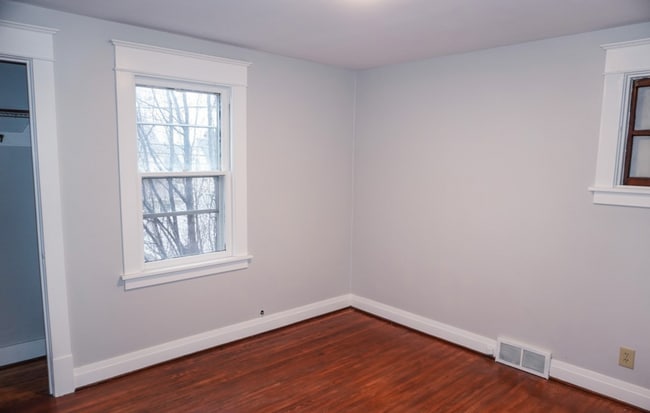 Photo - 122 Shepard Ave Unit 1