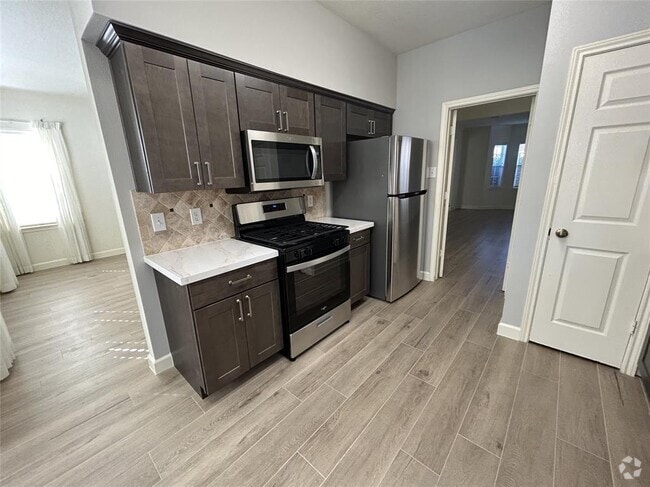 Building Photo - 12215 Meadow Ln Ct Rental