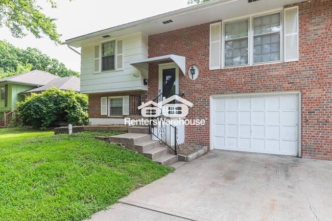 Building Photo - 6425 Blue Ridge Blvd Rental
