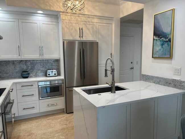 Photo - 801 S Olive Ave Unidad 809