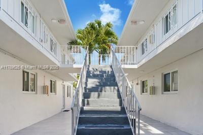 Photo - 1630 NW 18th St Condo Unit 08