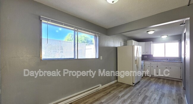 Photo - 32 10th Ave N Unit 6