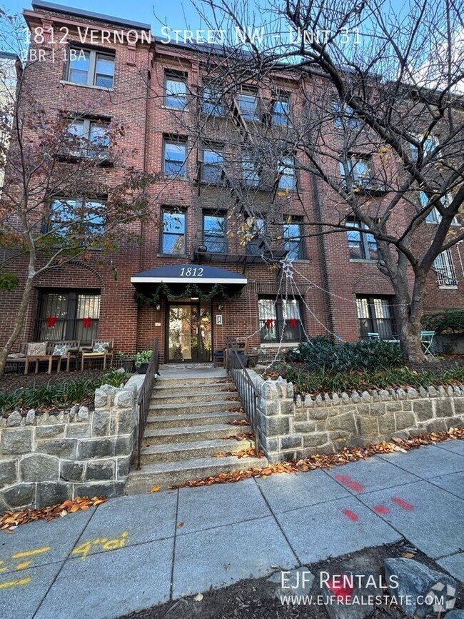 Building Photo - Dupont/U Street Corridor Two Bedroom In Fa... Unit 31 Rental