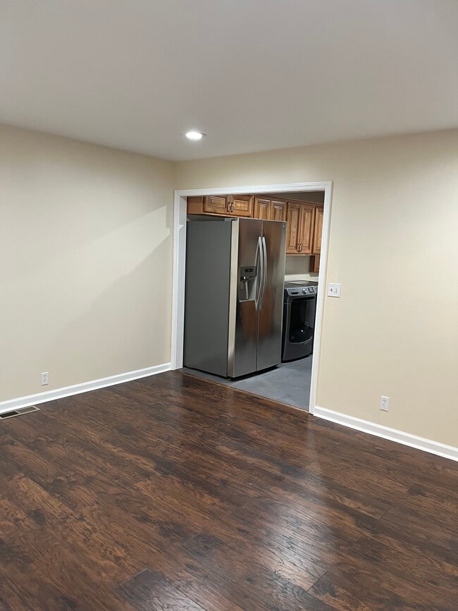 Photo - 1517 21ST AVENUE NORTH