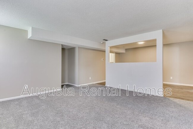 Photo - 3029 Old Powderhouse Rd