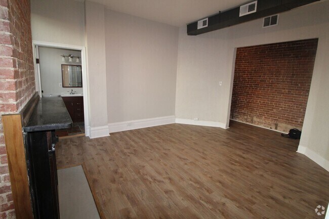 Building Photo - 1100 Allegheny Ave Unit AG 1100 - 3 Rental