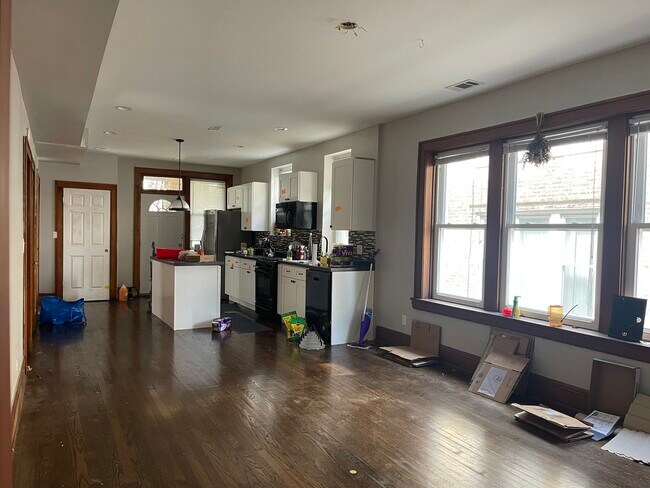 Photo - 2252 N Monticello Ave