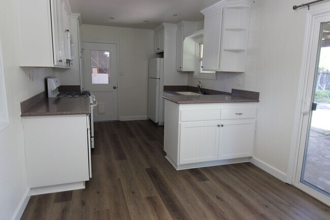 Photo - 2 Bedroom, 1 Bath Home