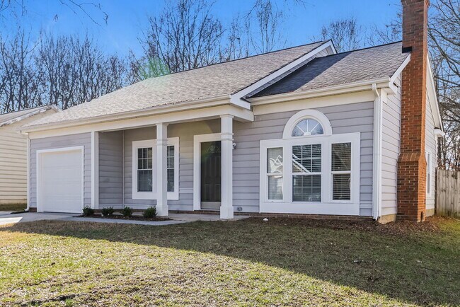 Photo - 2117 David Earl Dr