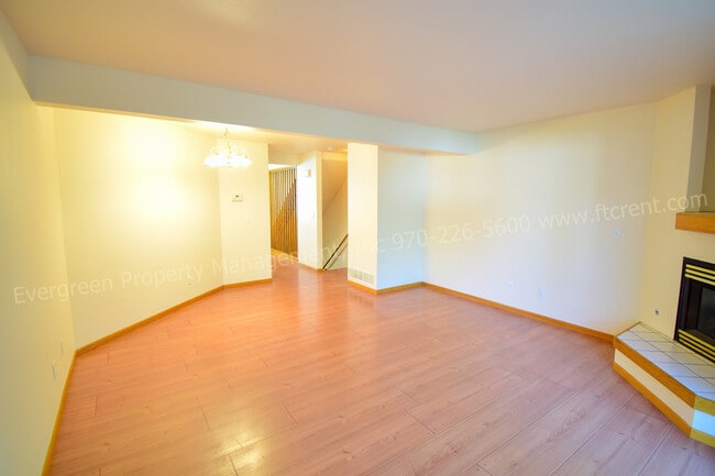 Photo - 2929 Ross Dr