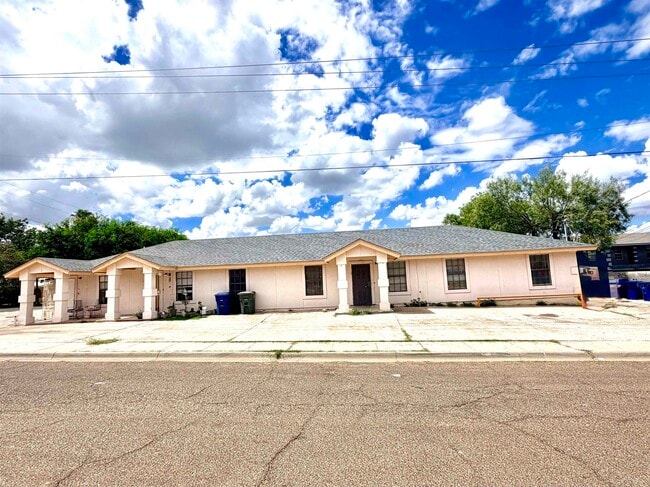 2620 Barrios St Unit 3