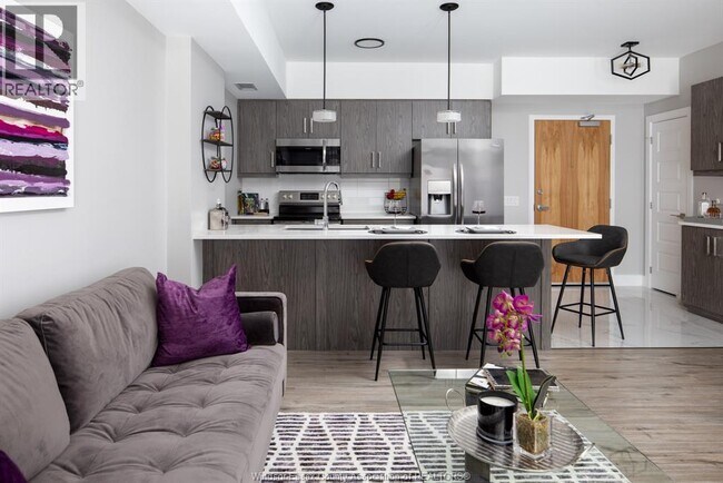 Photo - 480 Fairview Blvd Unité 301B