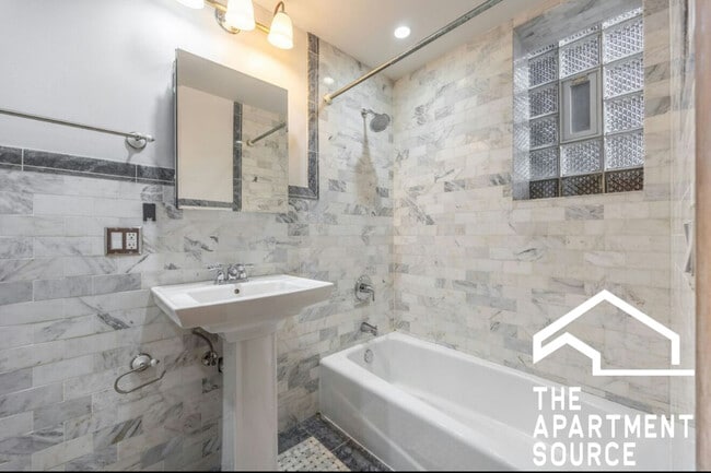 Photo - 4305 N Richmond St Unit 2N