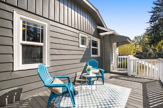 Photo - Updated 3-bedroom Bungalow