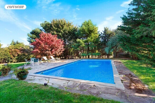 Photo - 42 Farmstead Ln