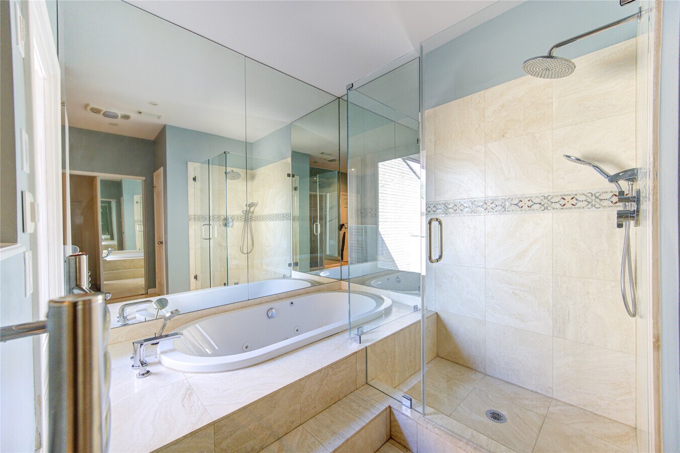 Photo - 2524 Nantucket Dr Unit B