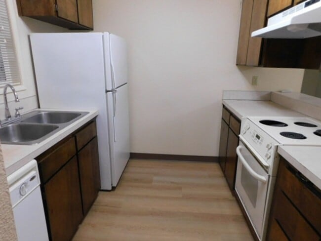 Photo - 1443-1445 Madrona Ave SE Unit 1445