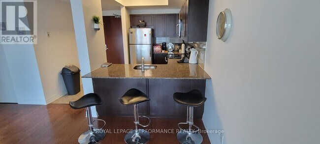 Photo - 234 Rideau St Unité 2402