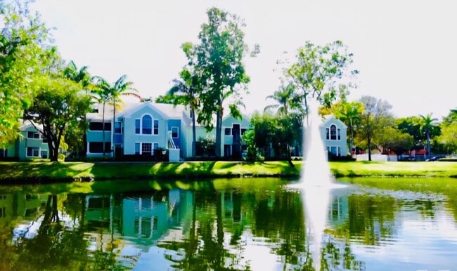 Photo - 1020 Crystal C Way Unidad C Rental