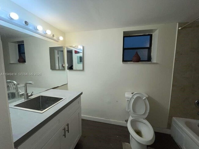 Photo - 1880 N Congress Ave Unit 104