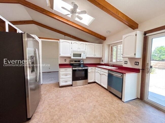 Photo - 4035 Thundercloud Dr