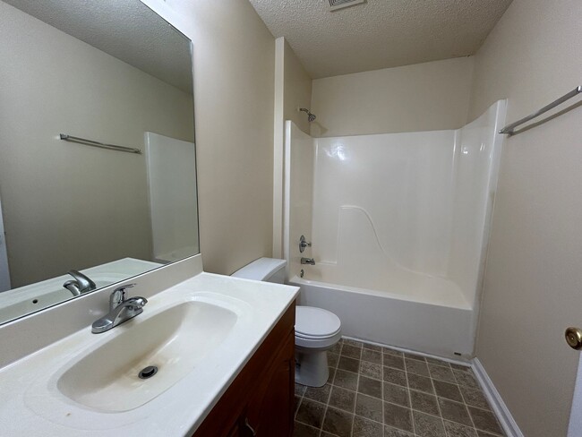 Photo - PRE-LEASE Fall 2025 - Spacious 5 bedroom 4...