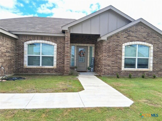 Building Photo - 3010 Privet Dr