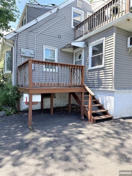 Photo - 180 W Orchard St