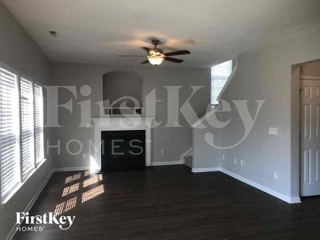 Photo - 4204 Laurel Ridge Cir