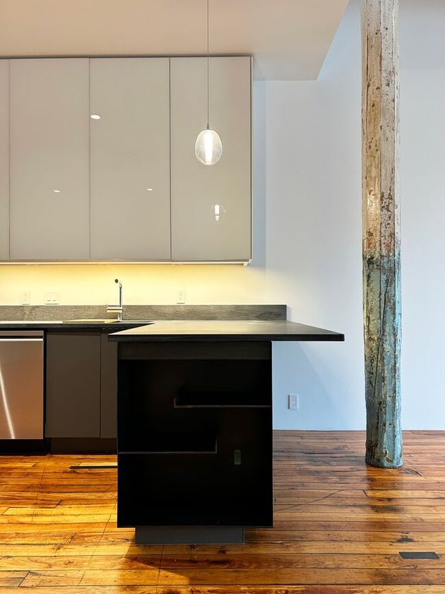 Photo - Historic Charm, Modern Luxury, 1 bedroom c...