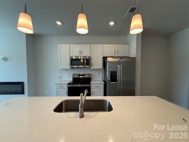 Photo - 6514 Harlech St