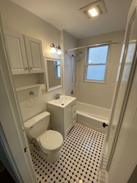 Photo - 47 Gardena St Unit 1