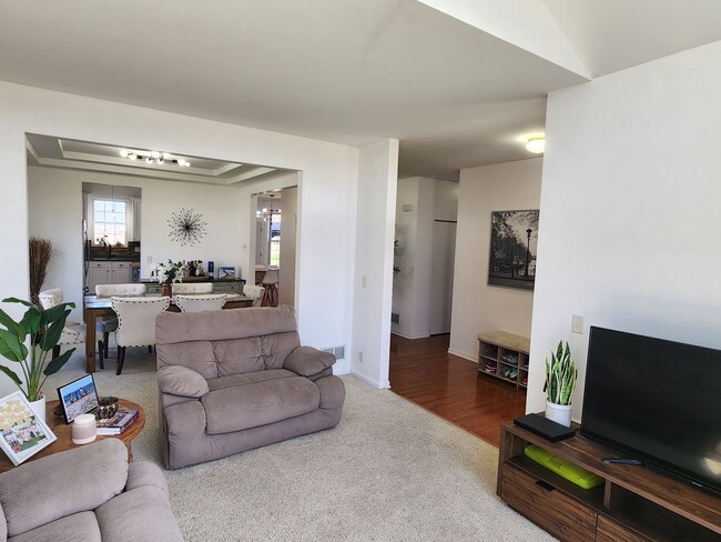 Photo - Kenosha 4 bedroom home