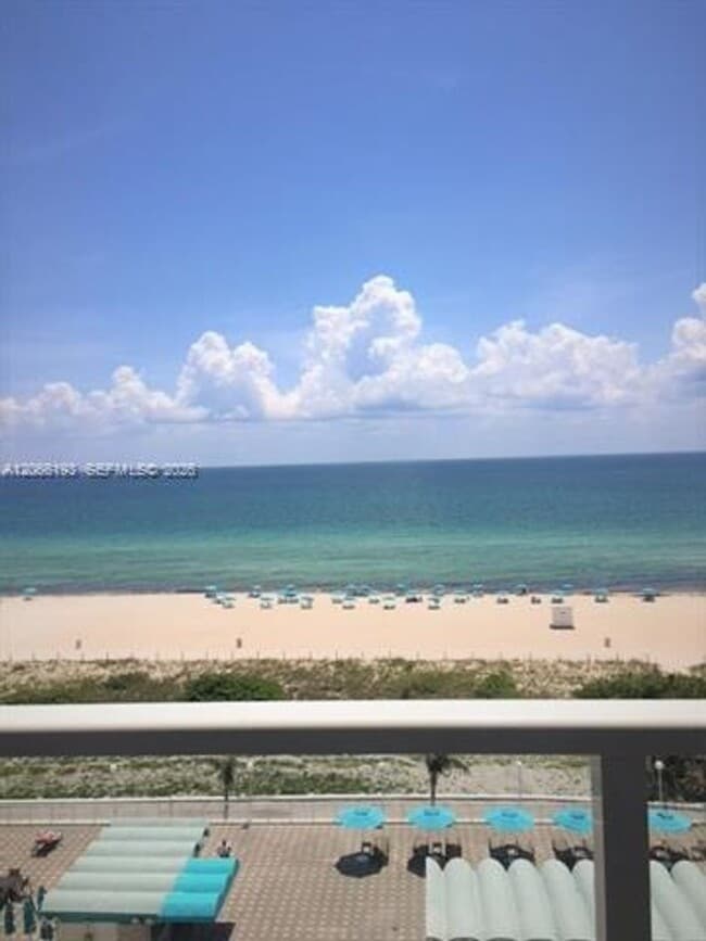 Photo - 5701 Collins Ave